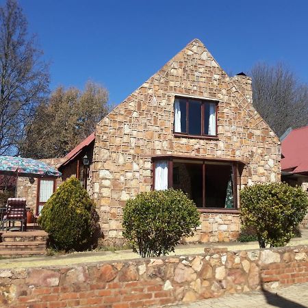 Villa Marigold'S 37 Critchley Common Dullstroom Exterior foto